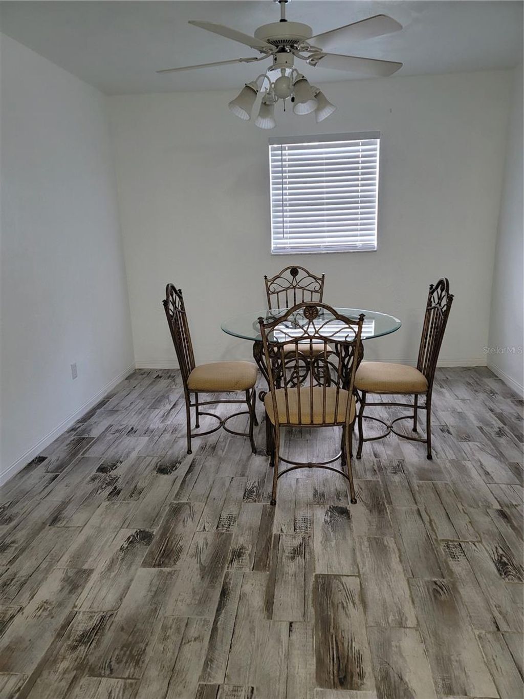 Photo of 1670 Tiffin Avenue, Deltona, FL 32725 (MLS # O6388994)