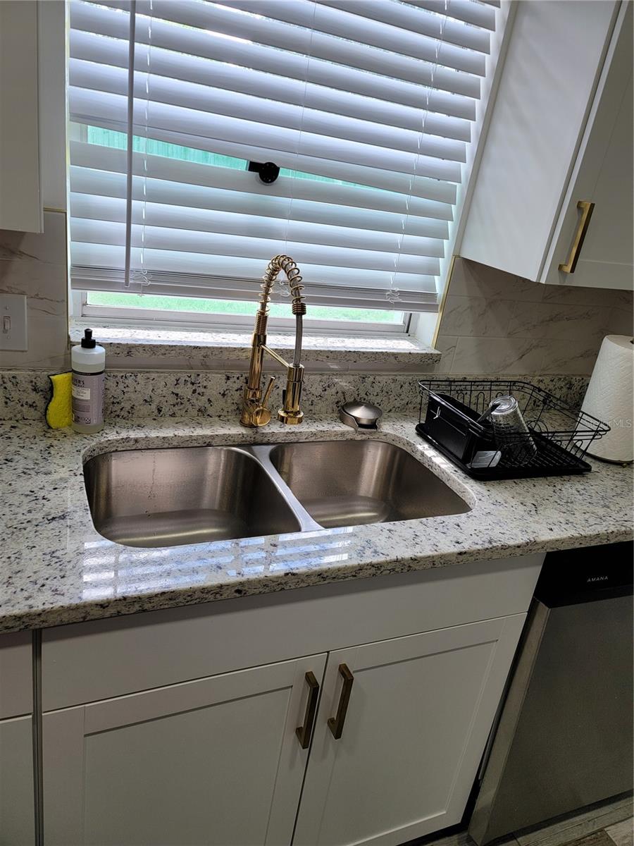 DELTONA LAKES UNIT 03 - Residential