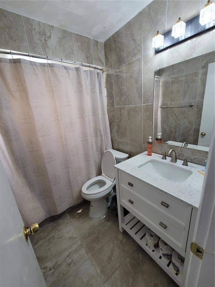 DELTONA LAKES UNIT 03 - Residential