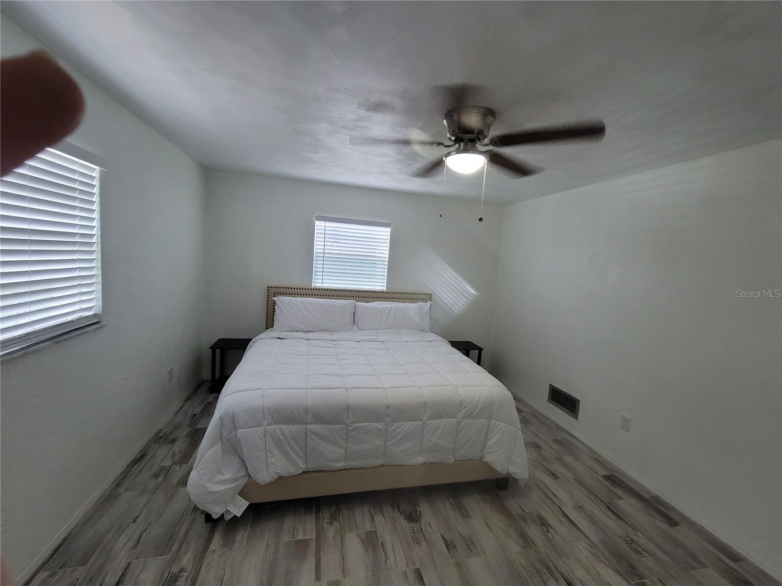 DELTONA LAKES UNIT 03 - Residential