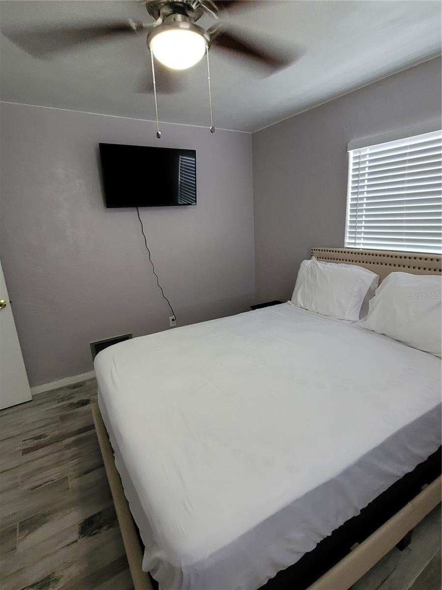 DELTONA LAKES UNIT 03 - Residential