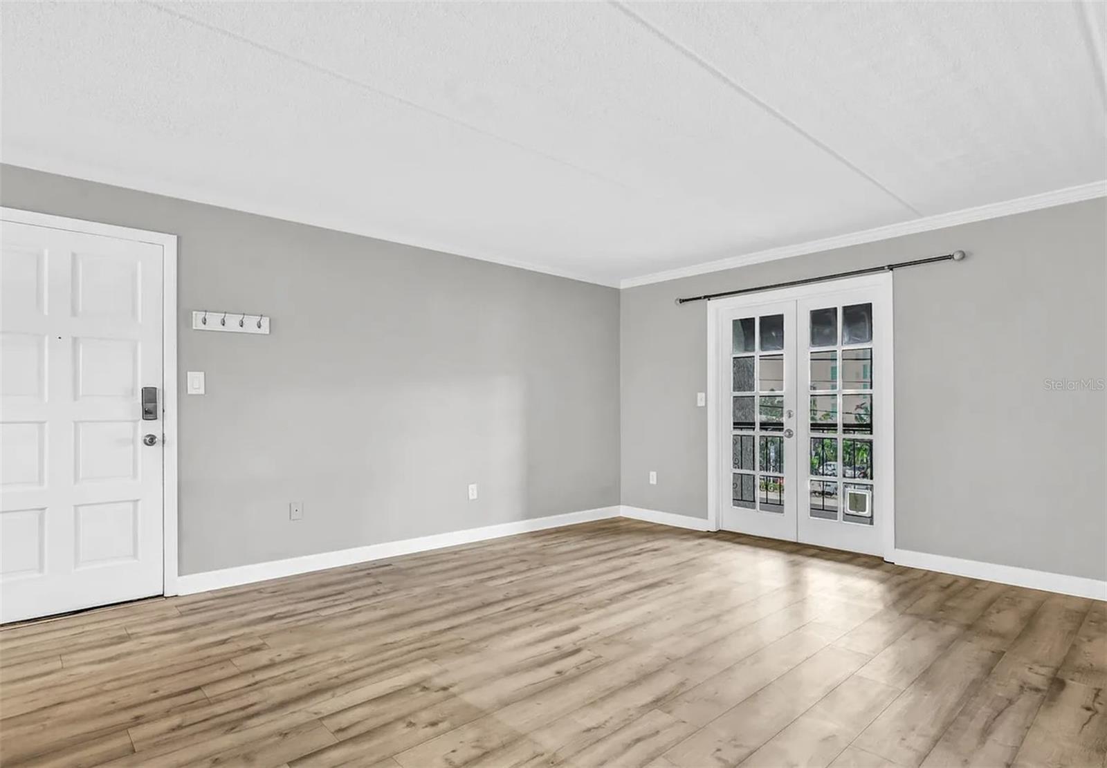 SIENA VILLAS AT BEACH PARK A C - Residential Lease