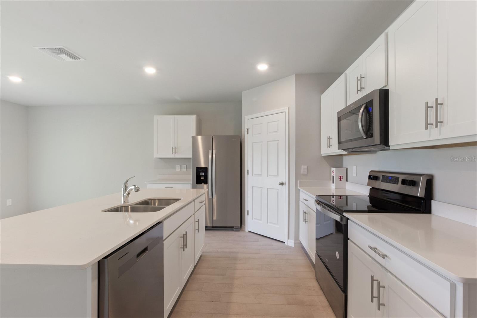 PUNTA GORDA ISLES SEC 16 - Residential Lease