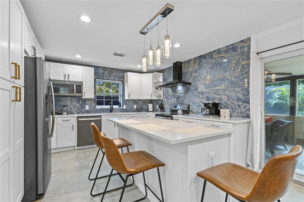 Photo of 6822 S Wall Street, Tampa, FL 33616 (MLS # TB8417003)