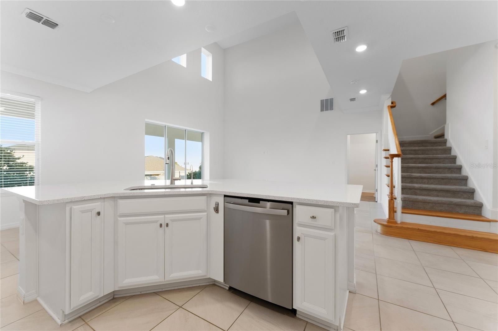 CRESTVIEW PH II A REPLAT - Residential