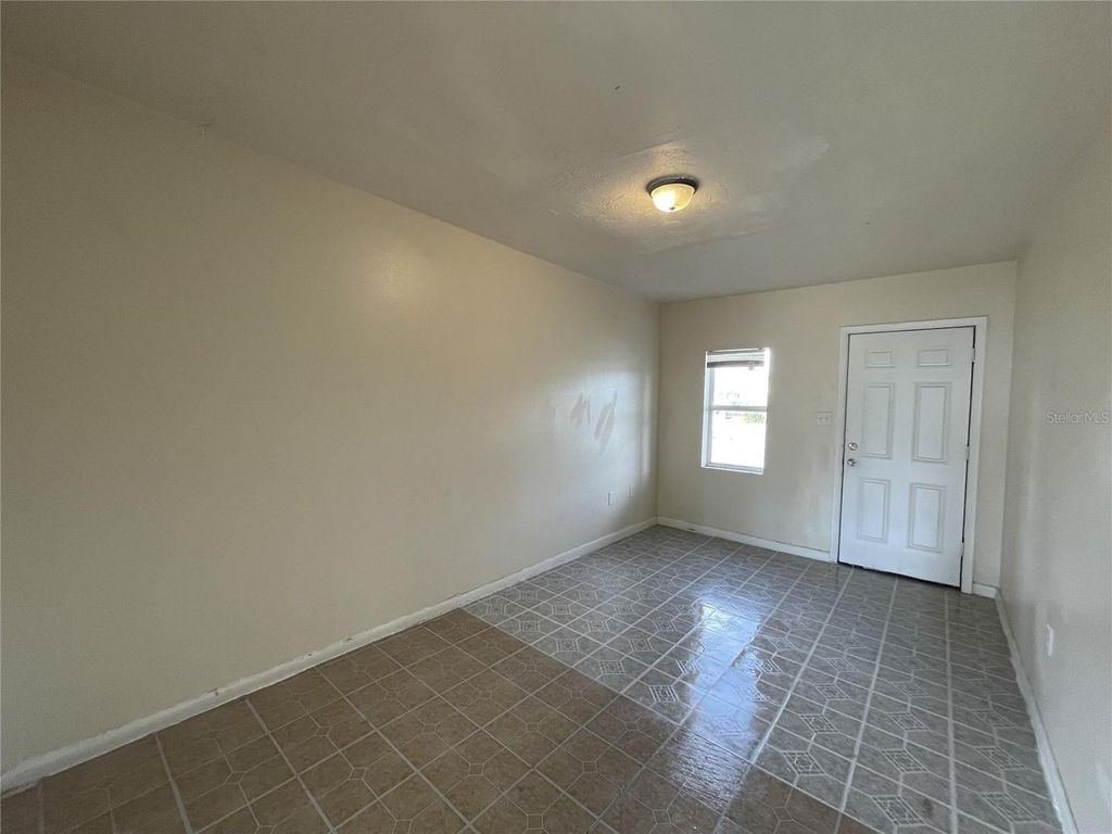 Photo of 113 Washington Avenue, Lake Wales, FL 33853 (MLS # O6368183)