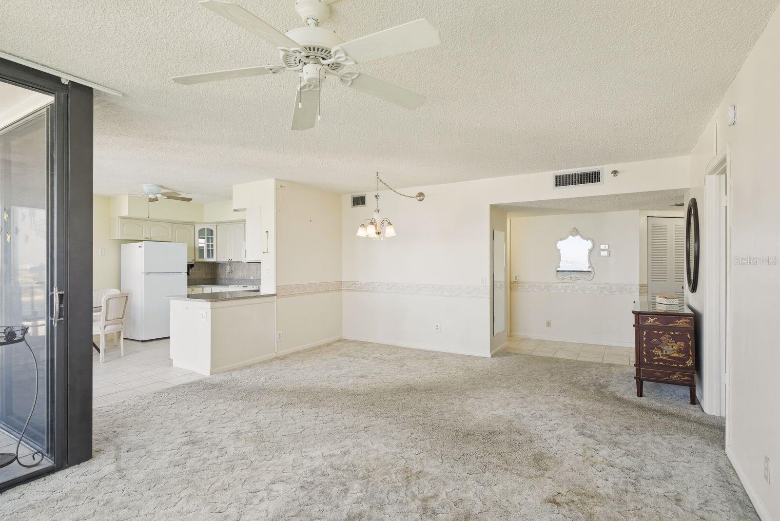 BAHIA DEL MAR IV - Residential