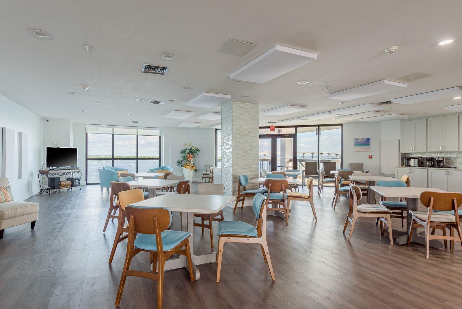 BAHIA DEL MAR IV - Residential