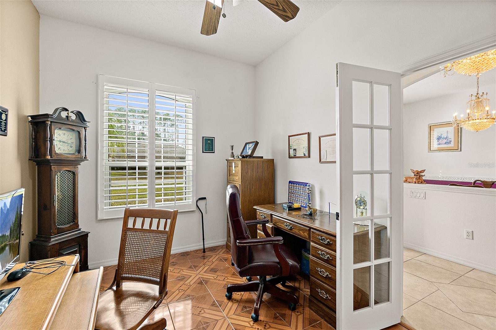 CYPRESS KNOLL - Residential