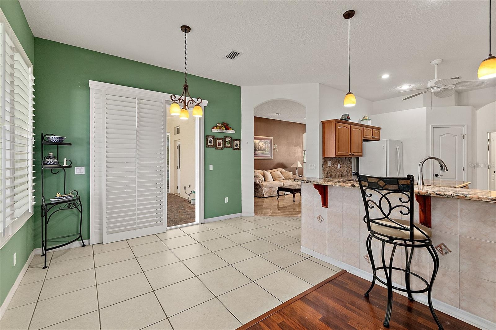 CYPRESS KNOLL - Residential