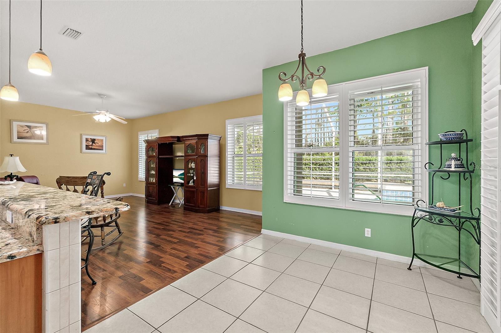 CYPRESS KNOLL - Residential