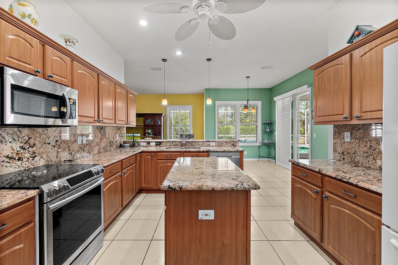 CYPRESS KNOLL - Residential