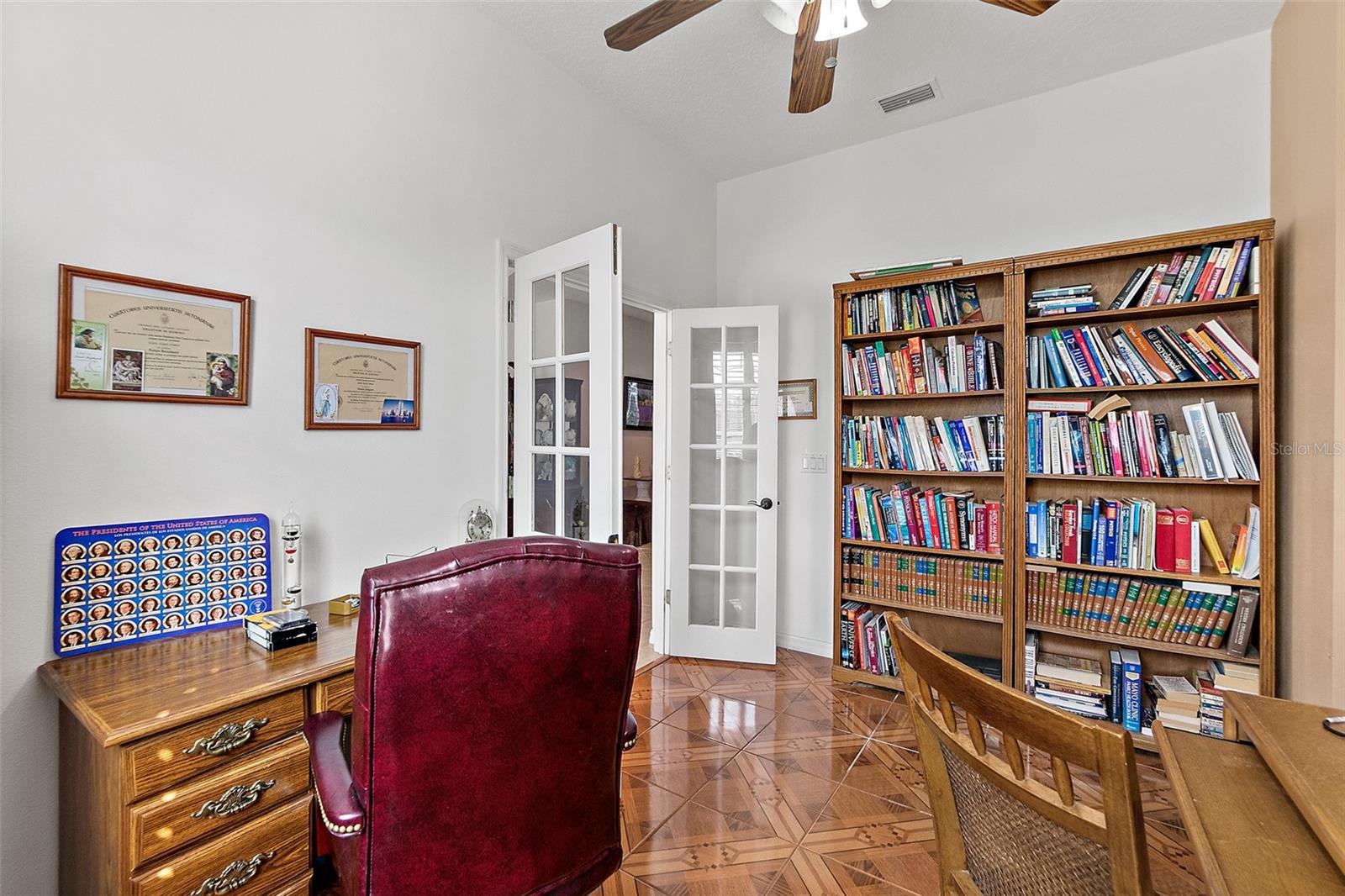 CYPRESS KNOLL - Residential