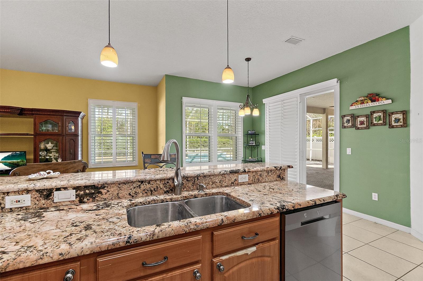 CYPRESS KNOLL - Residential