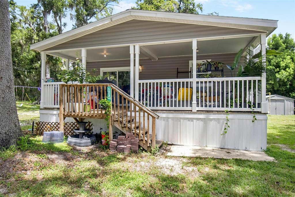 Photo of 123 Magnolia Drive, Satsuma, FL 32189 (MLS # FC320195)