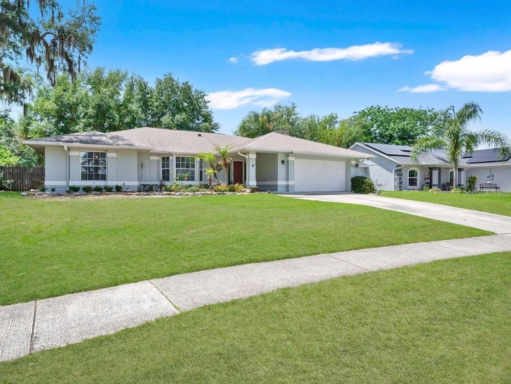 525 RACHAEL COURT