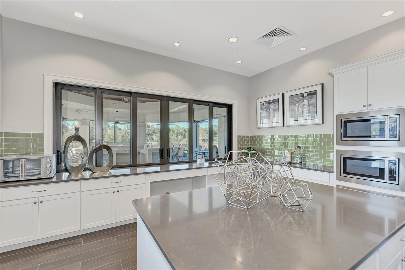 HAMMOCK PRESERVE PH 14-4 1B & - Residential