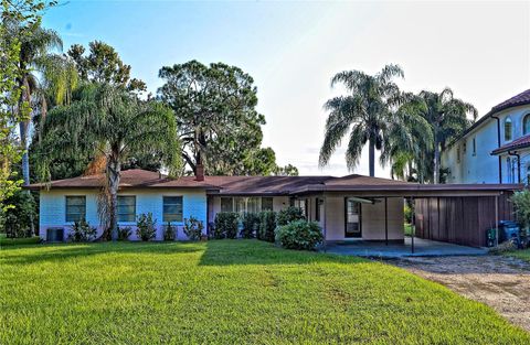 A home in APOPKA