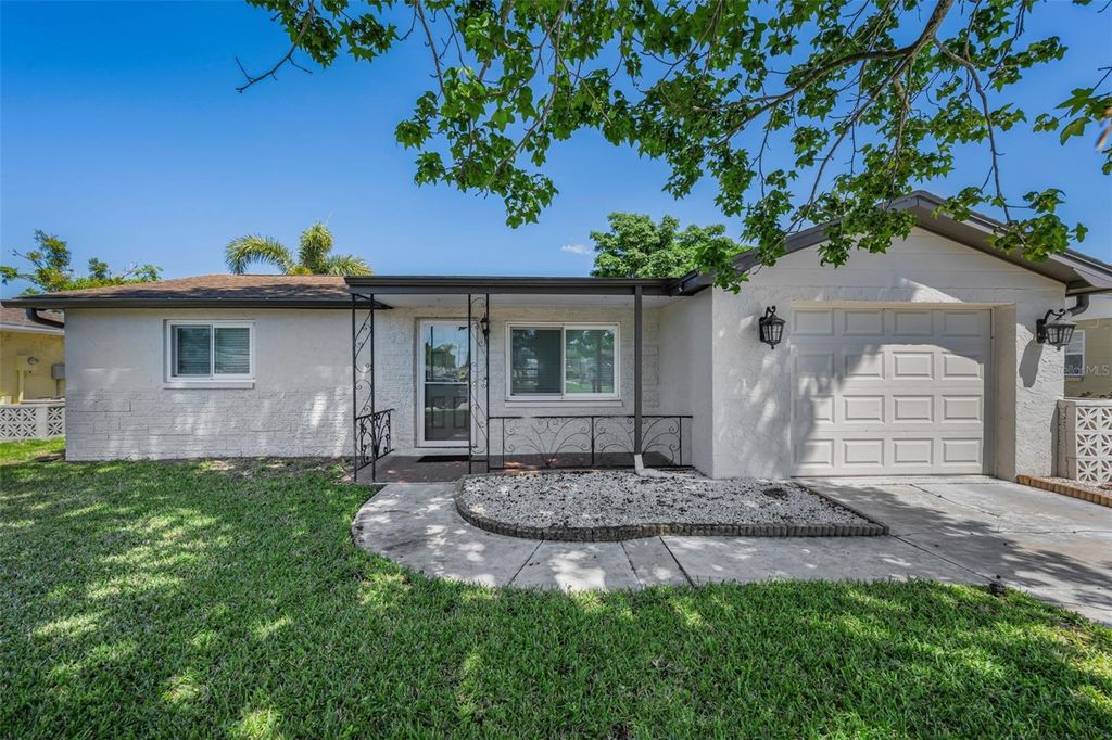 Photo of 1184 Chelsea Lane, Holiday, FL 34691 (MLS # TB8499176)