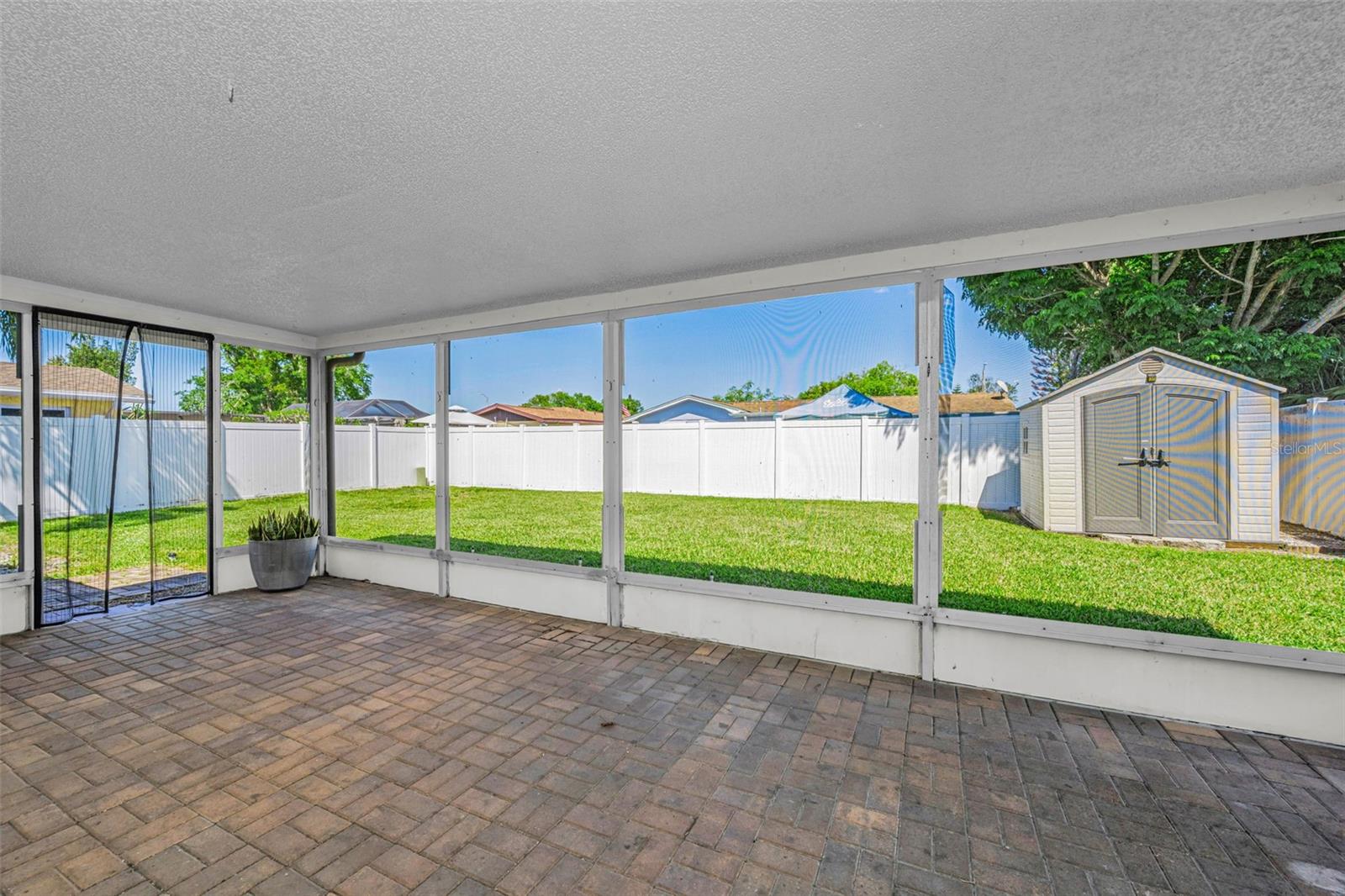 HOLIDAY LAKE ESTATES - Residential