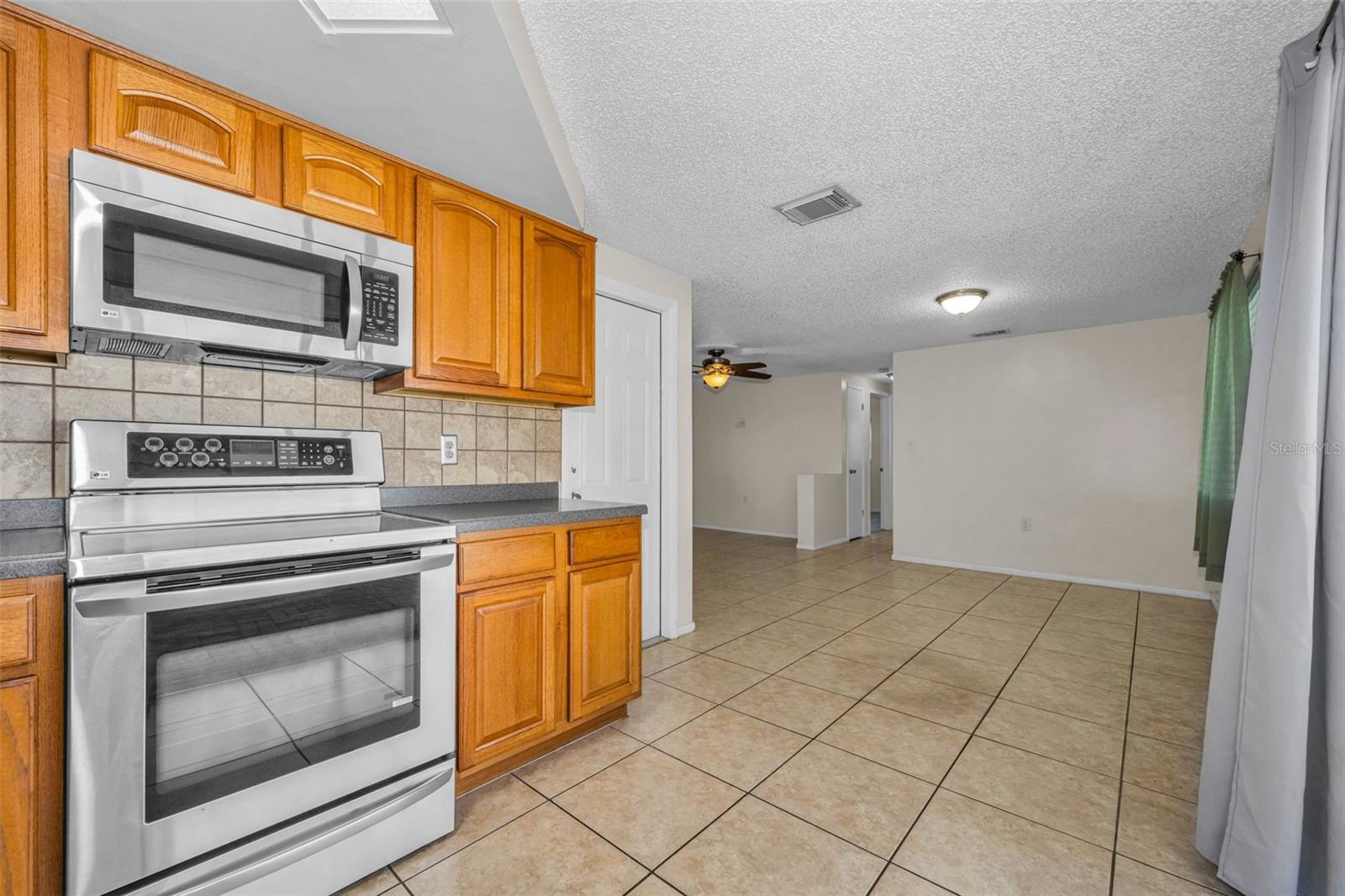 HOLIDAY LAKE ESTATES - Residential