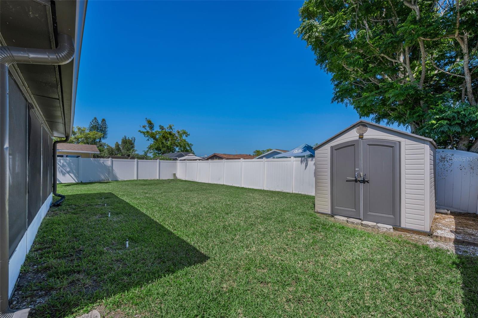 HOLIDAY LAKE ESTATES - Residential