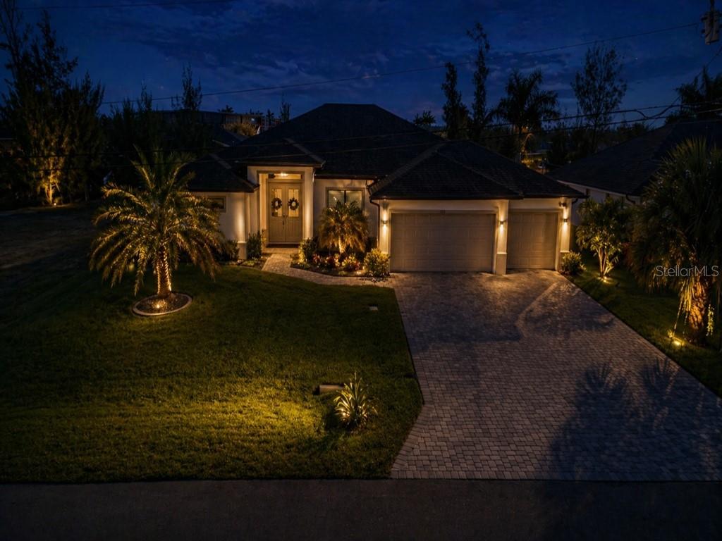 2115 SW 17TH PLACE