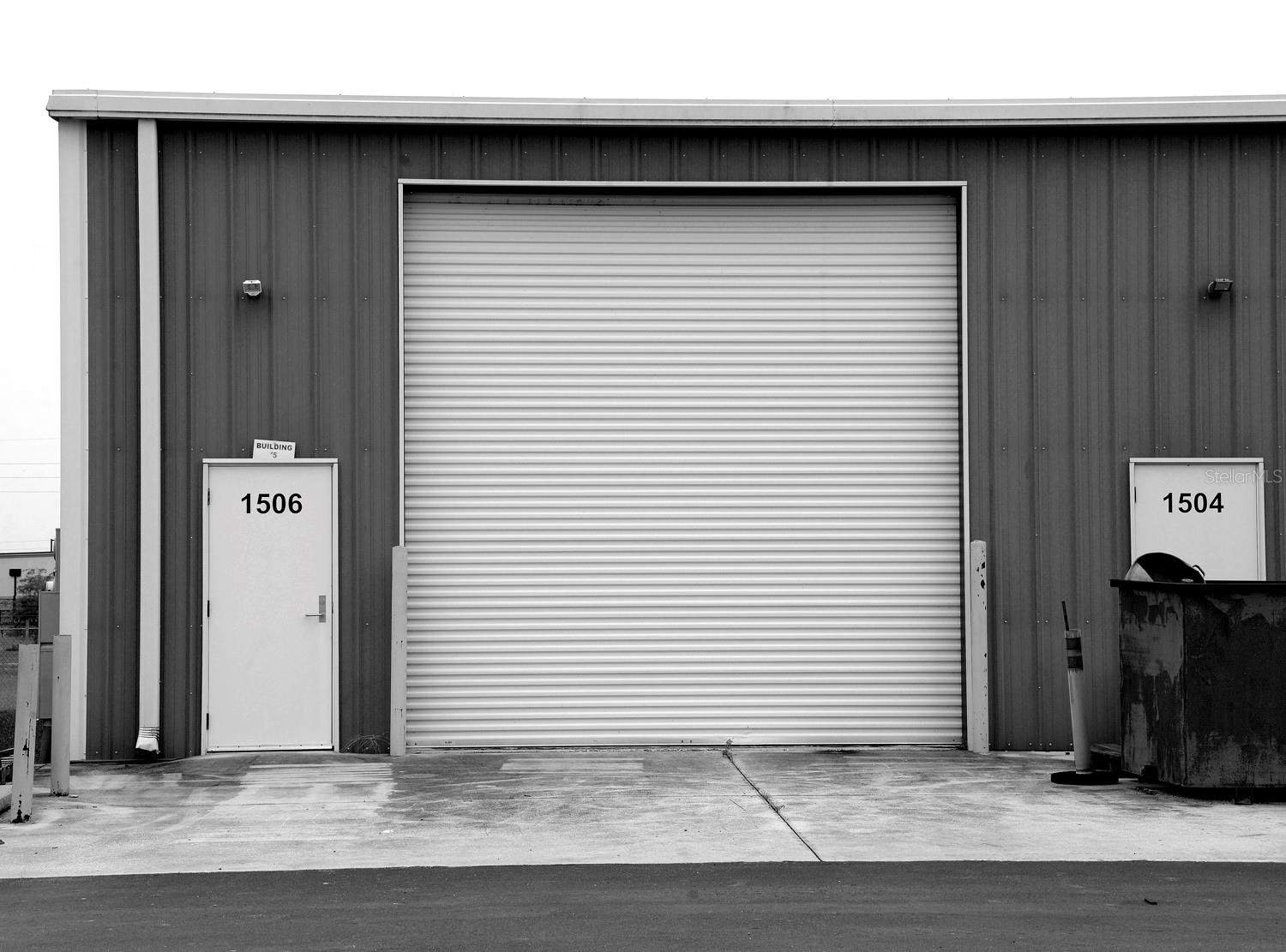 LAKE SHORE ADD - Commercial Lease