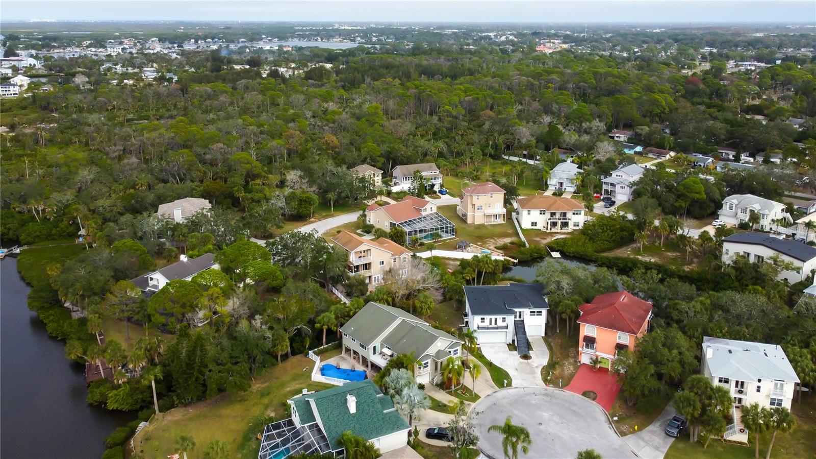 OYSTER BAYOU - Residential