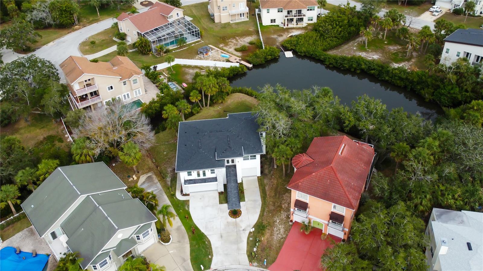 OYSTER BAYOU - Residential