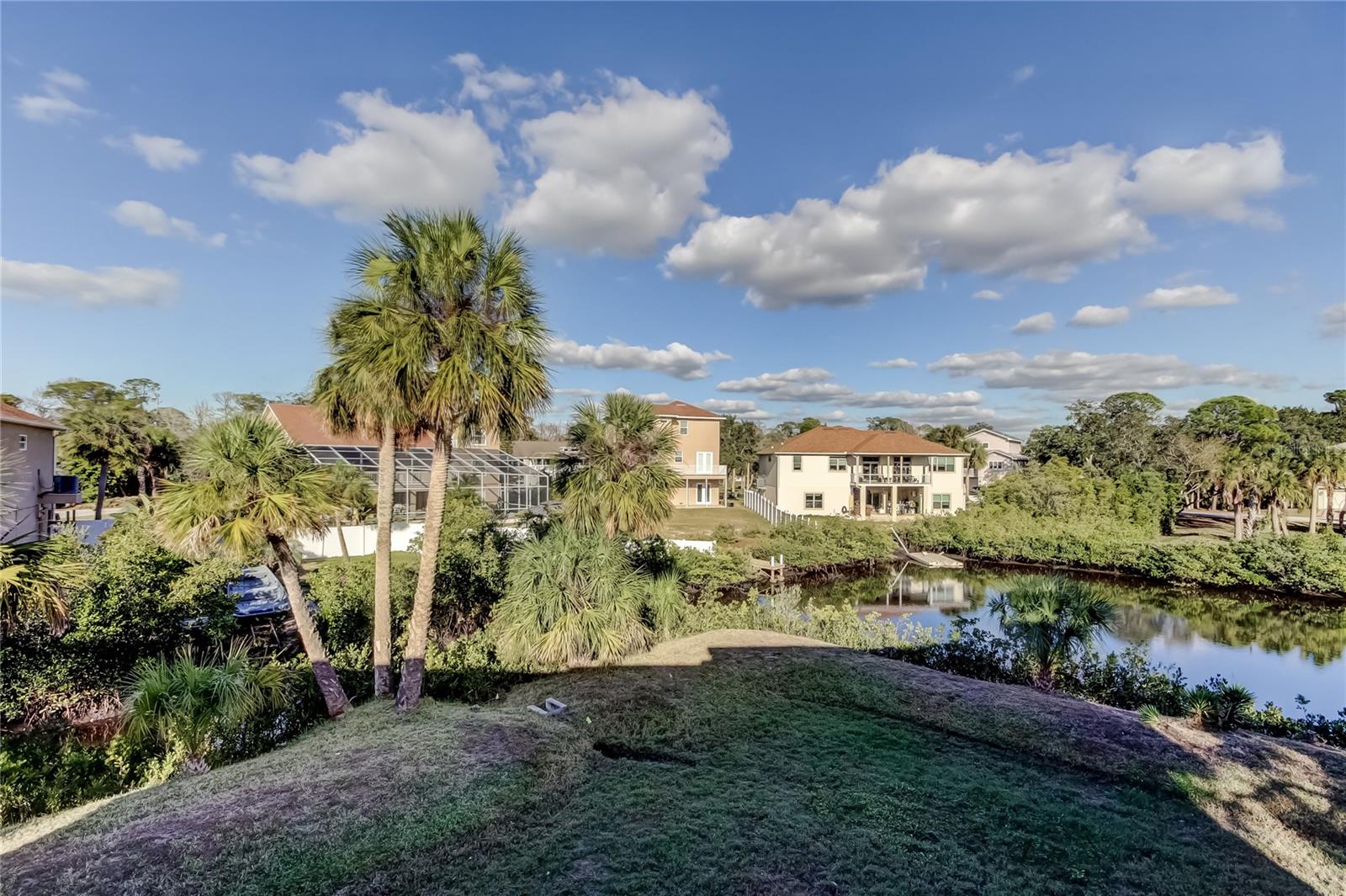 OYSTER BAYOU - Residential