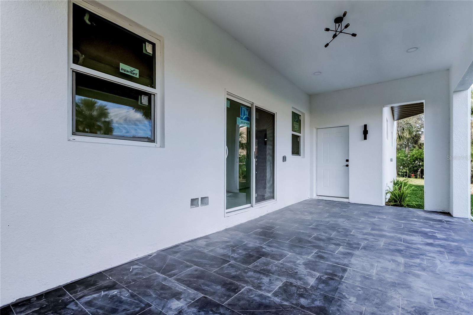 OYSTER BAYOU - Residential