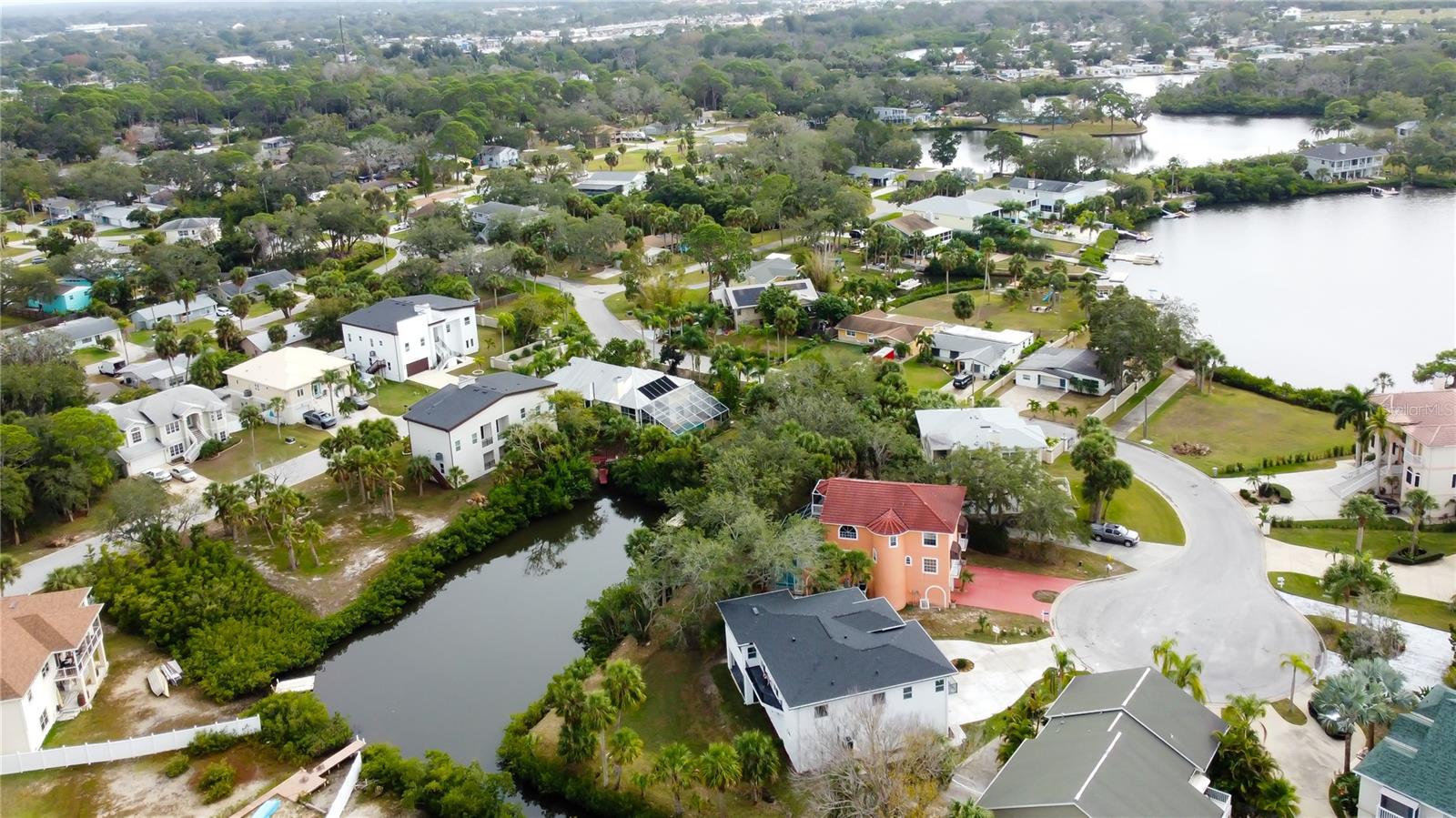 OYSTER BAYOU - Residential