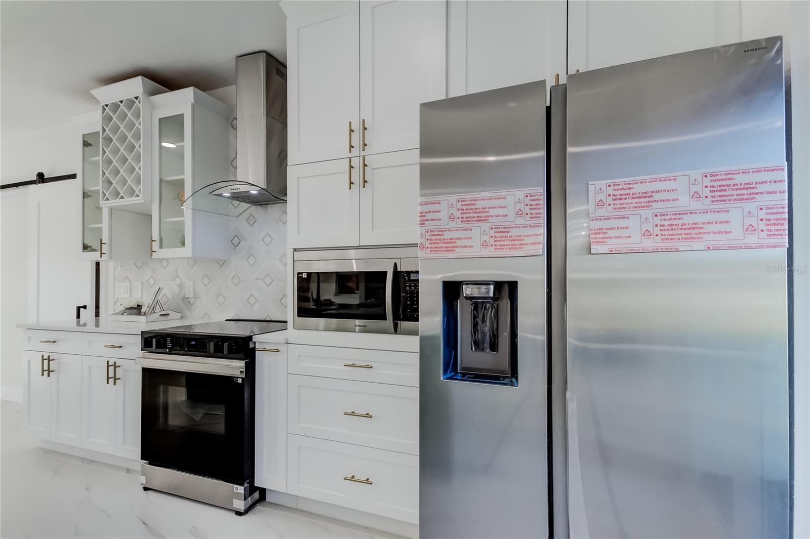 OYSTER BAYOU - Residential