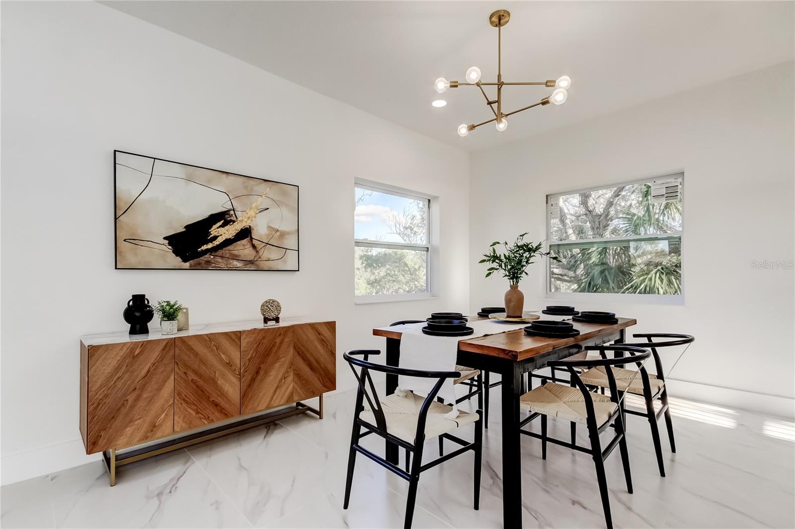 OYSTER BAYOU - Residential