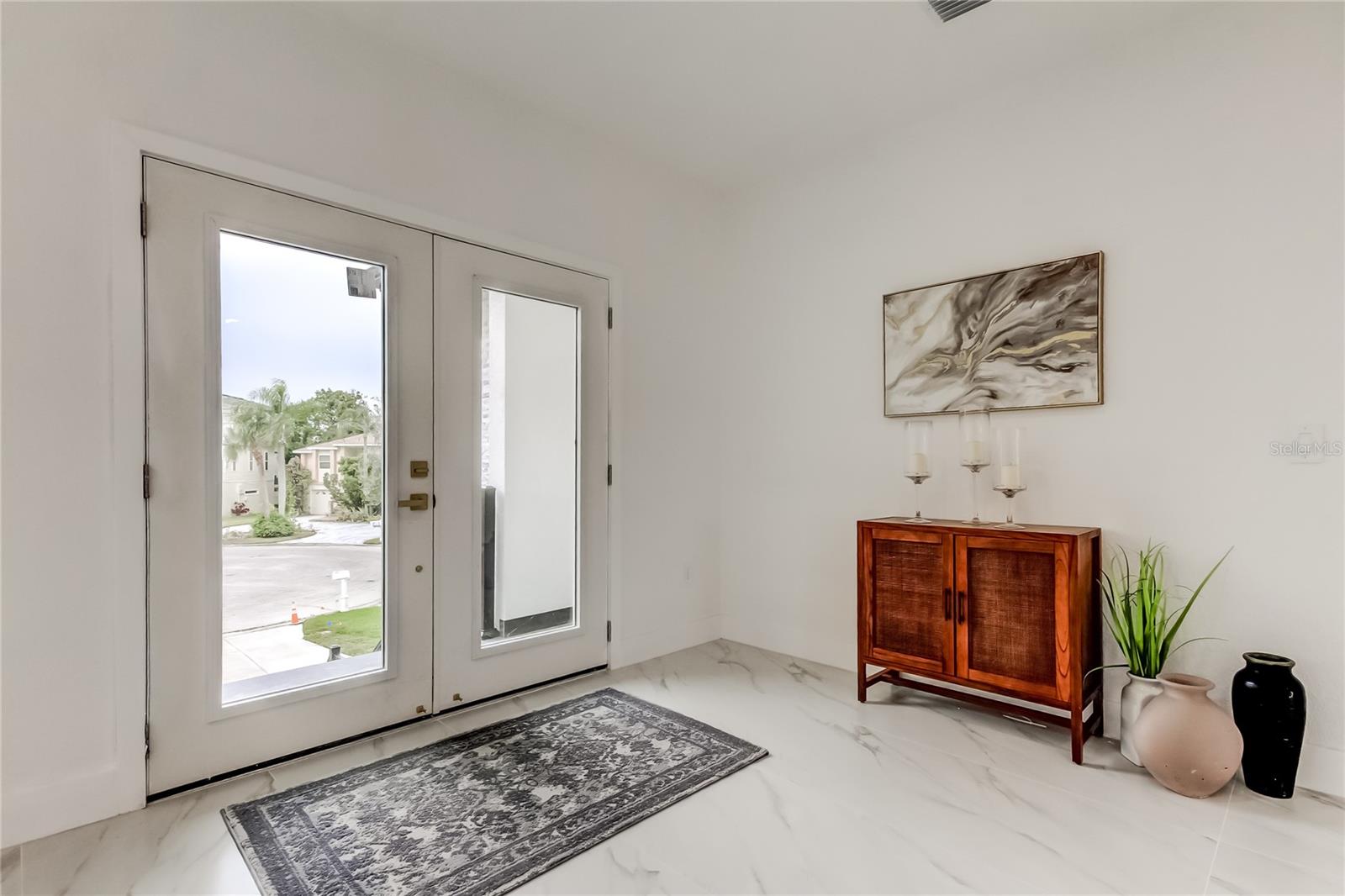 OYSTER BAYOU - Residential