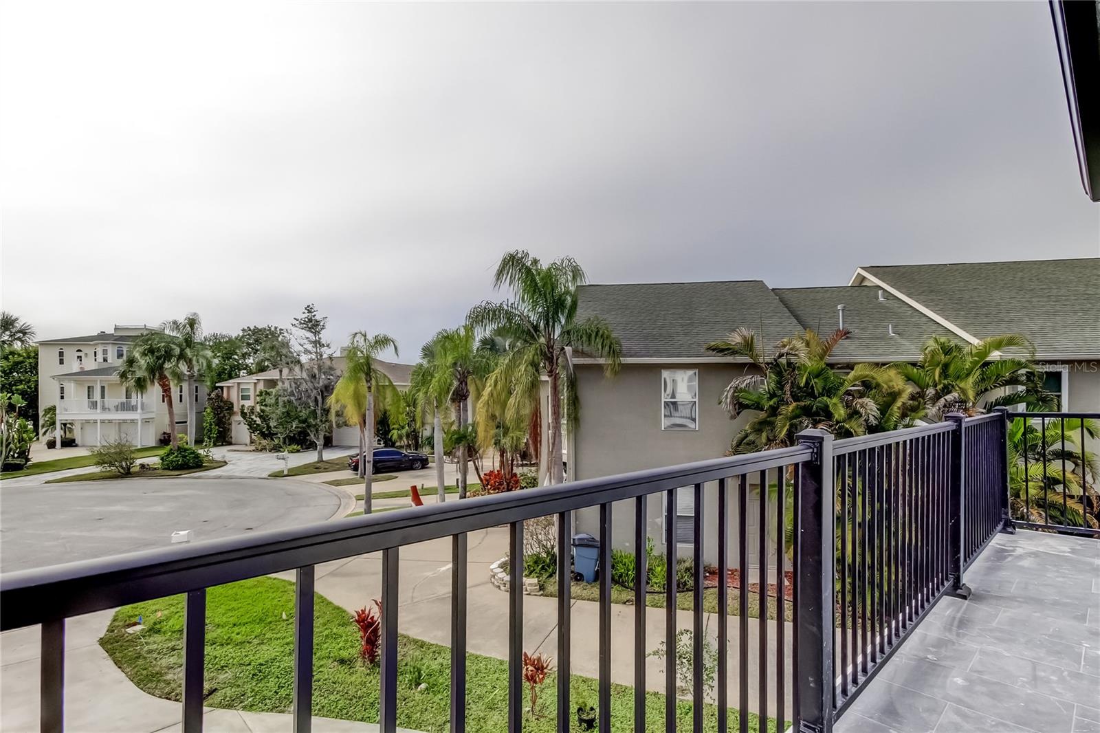 OYSTER BAYOU - Residential