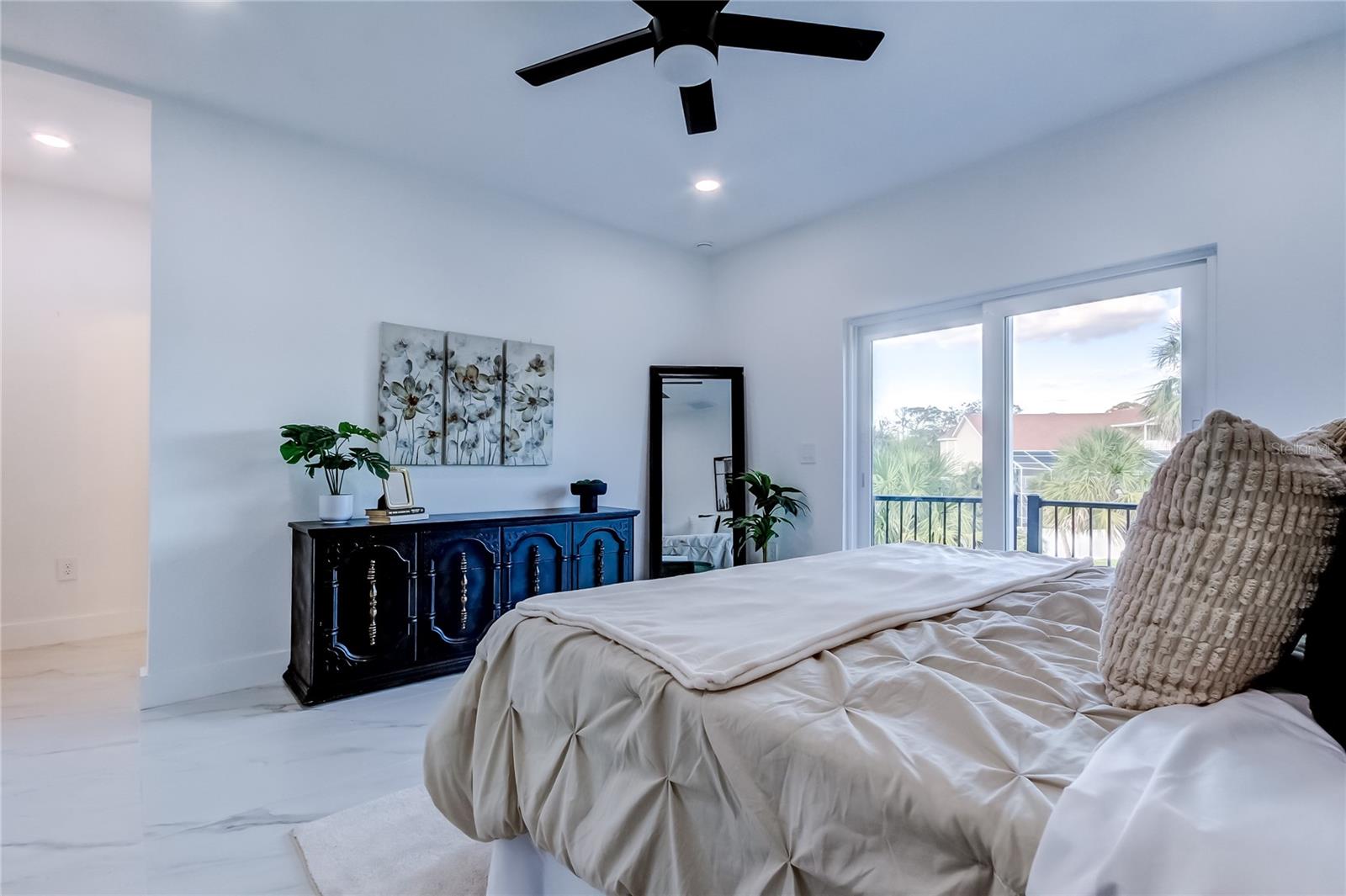 OYSTER BAYOU - Residential