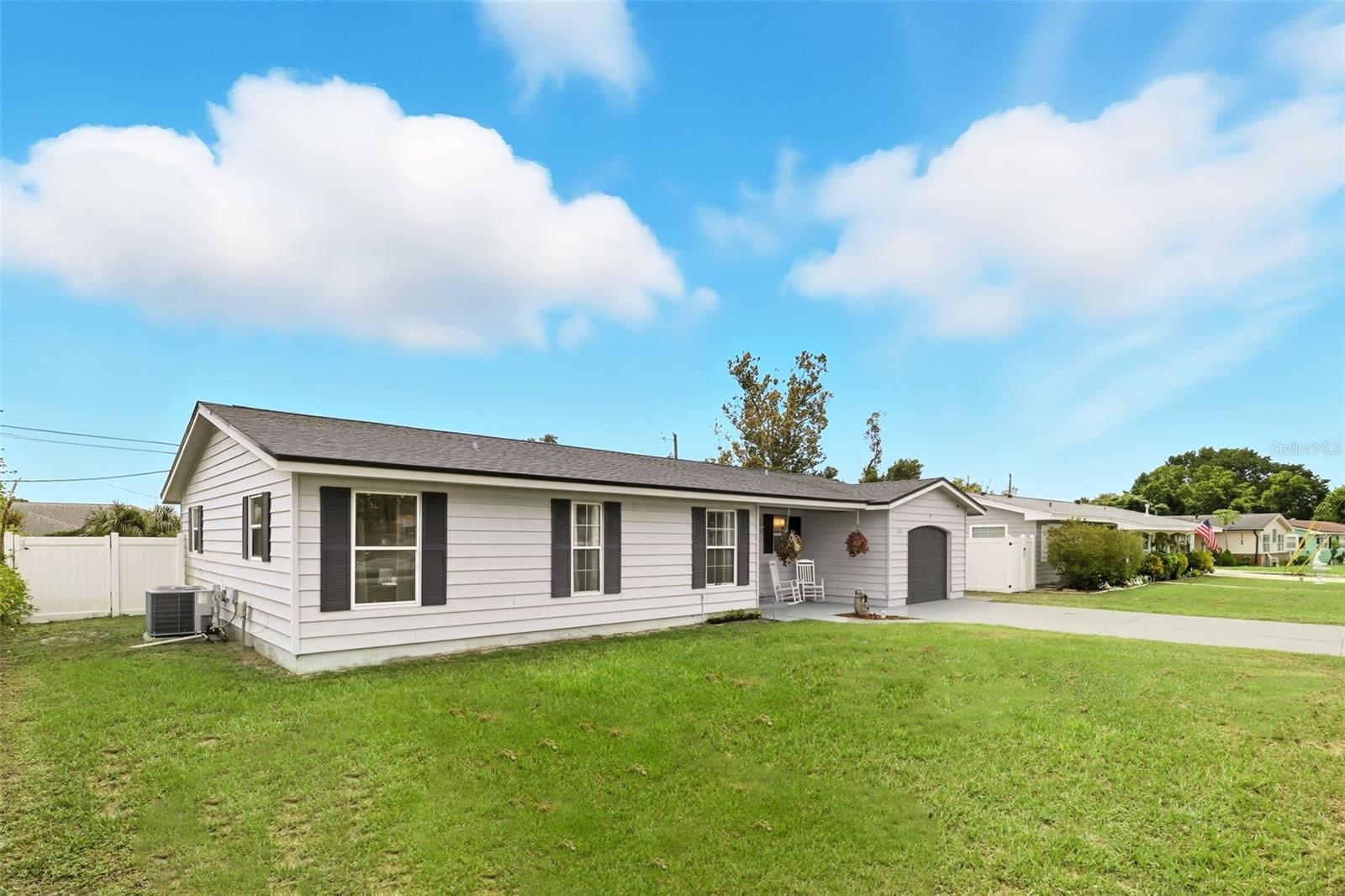 1001 DELTONA BOULEVARD