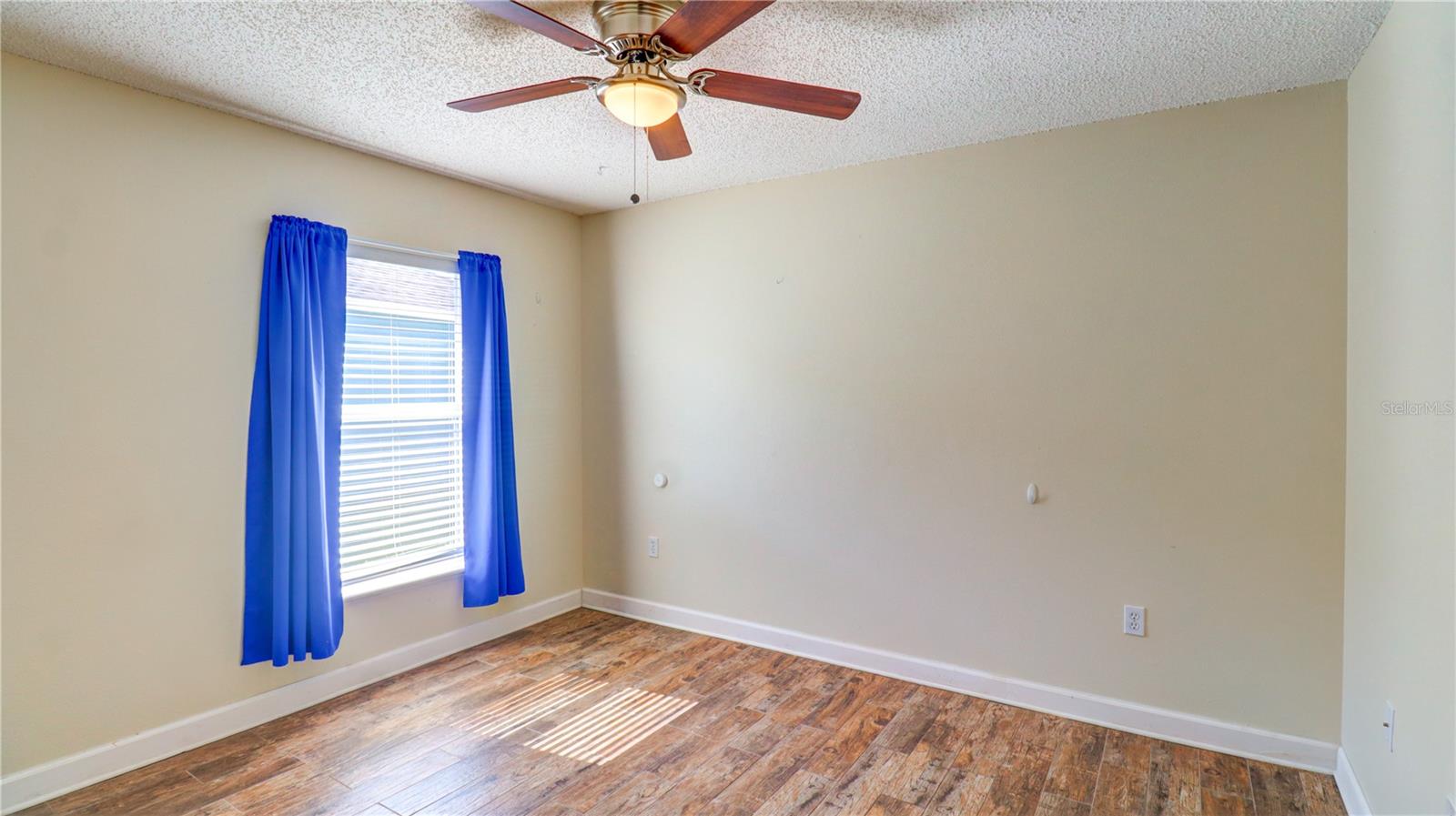 PINE RDG - Residential