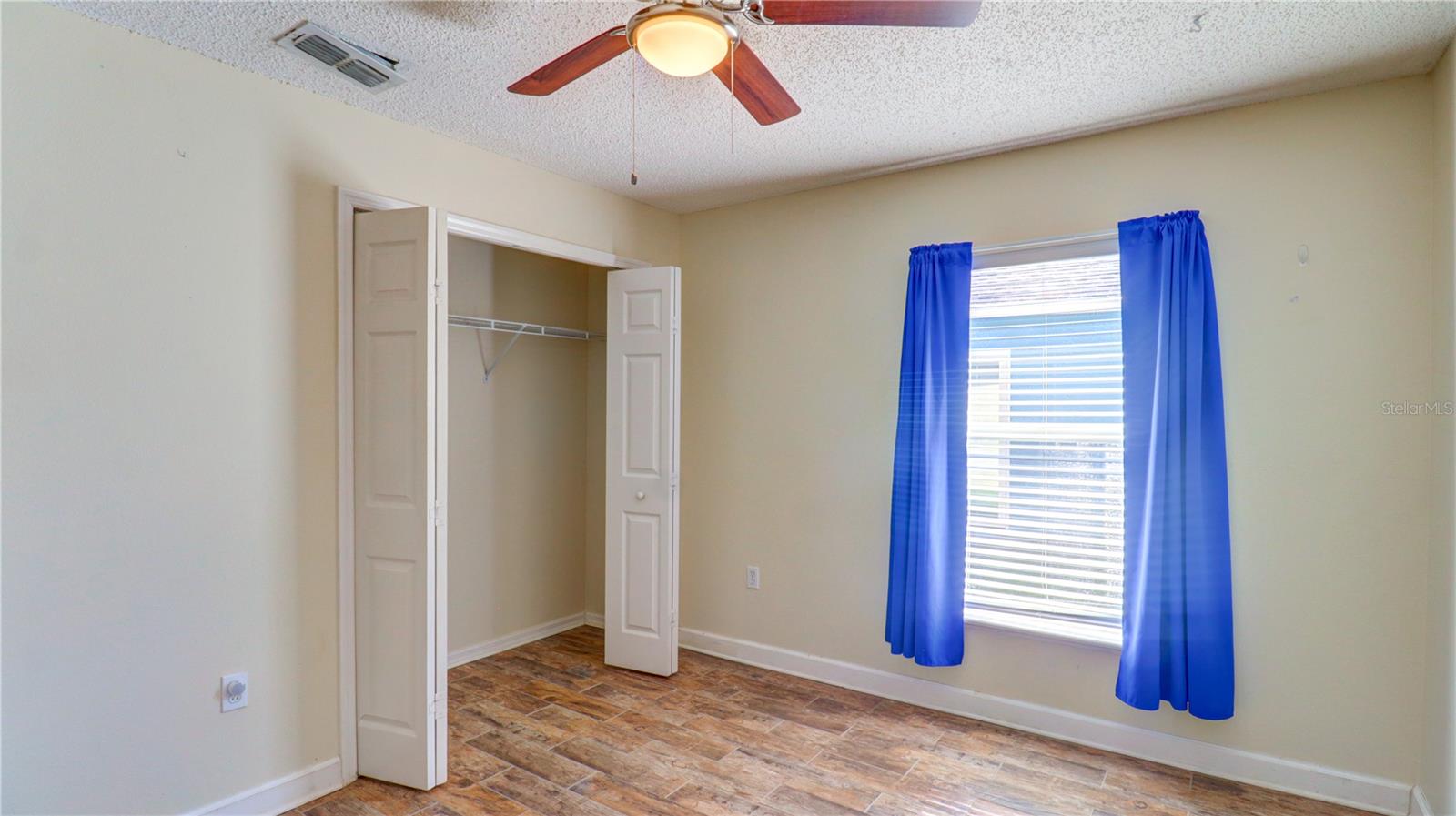 PINE RDG - Residential