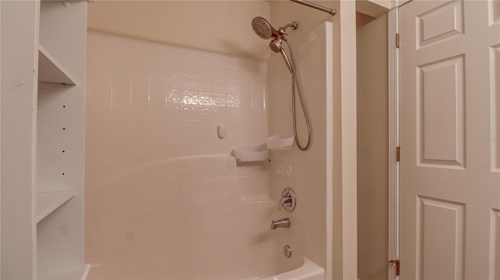 PINE RDG - Residential
