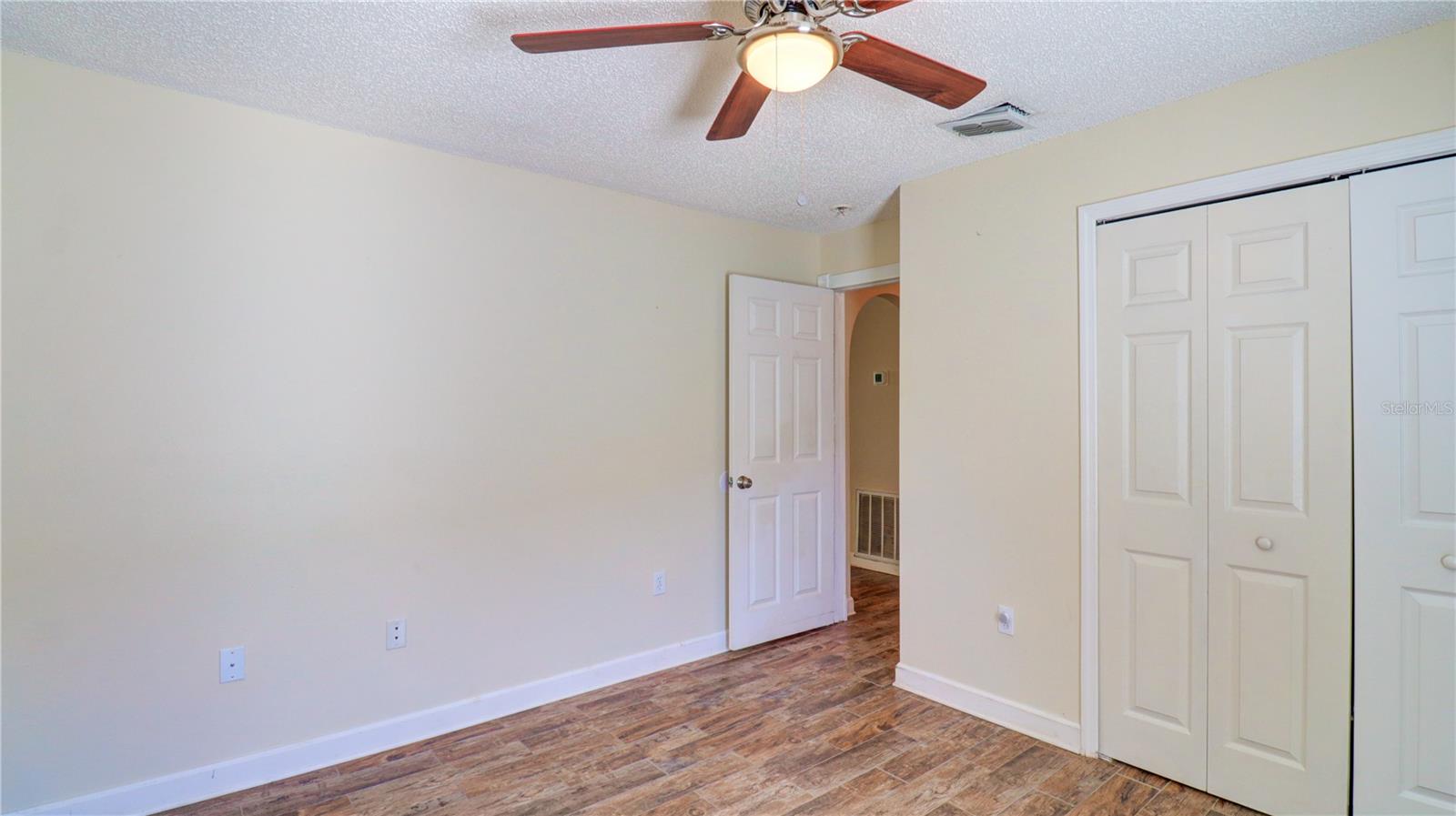 PINE RDG - Residential