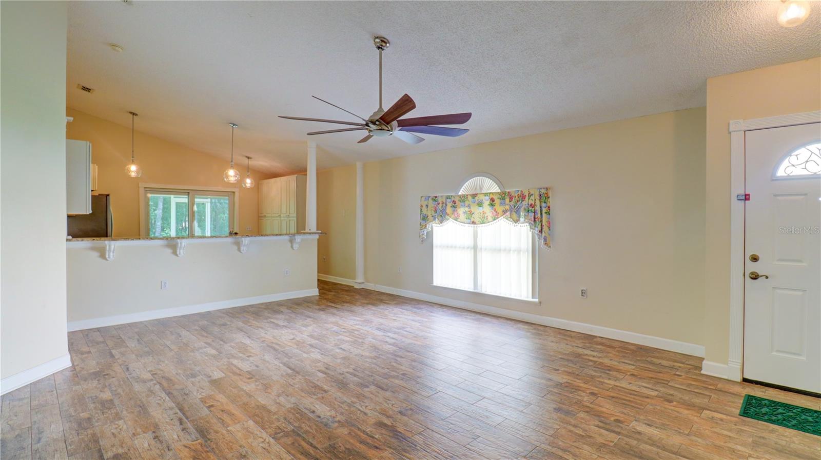 PINE RDG - Residential