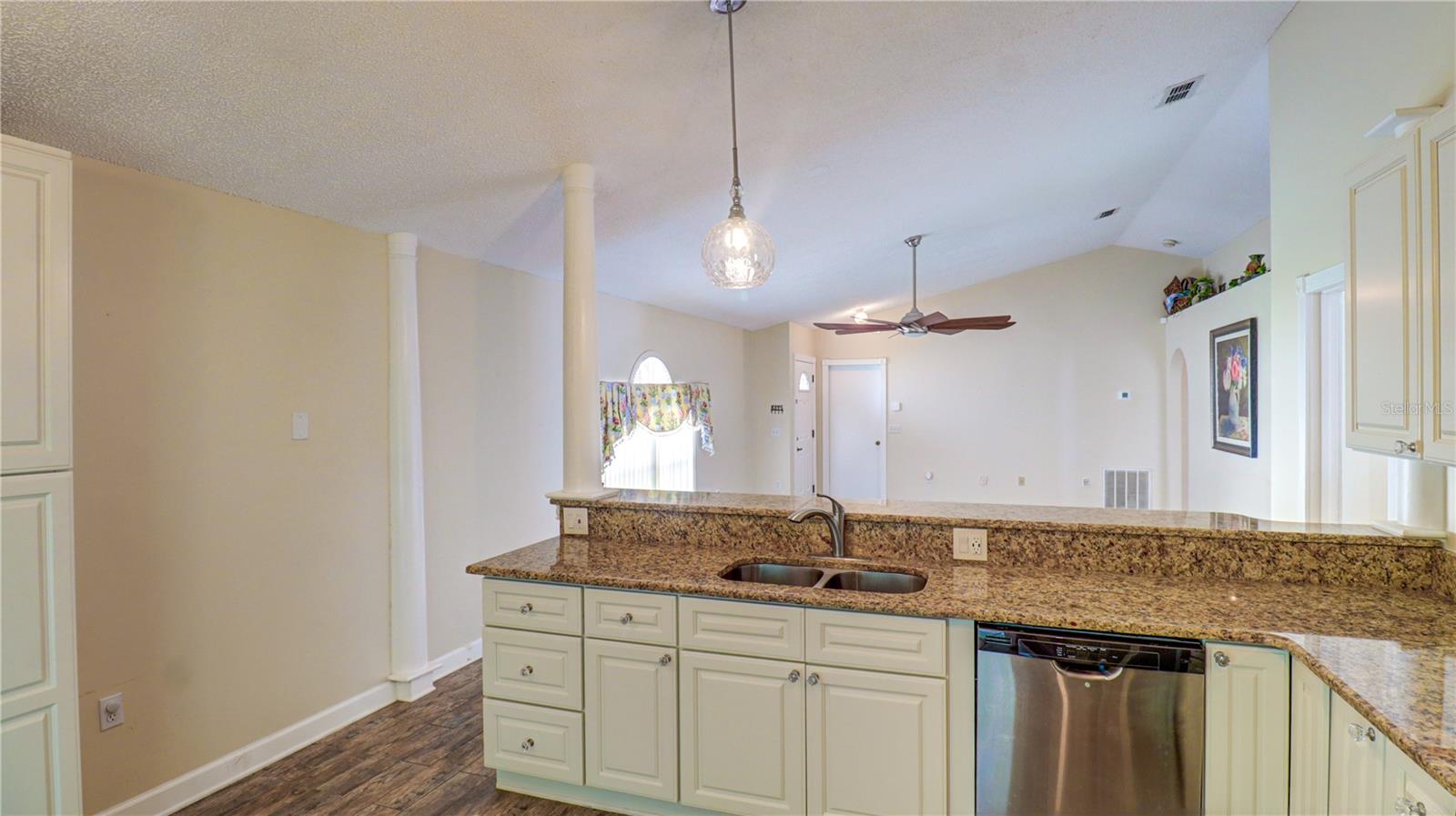 PINE RDG - Residential