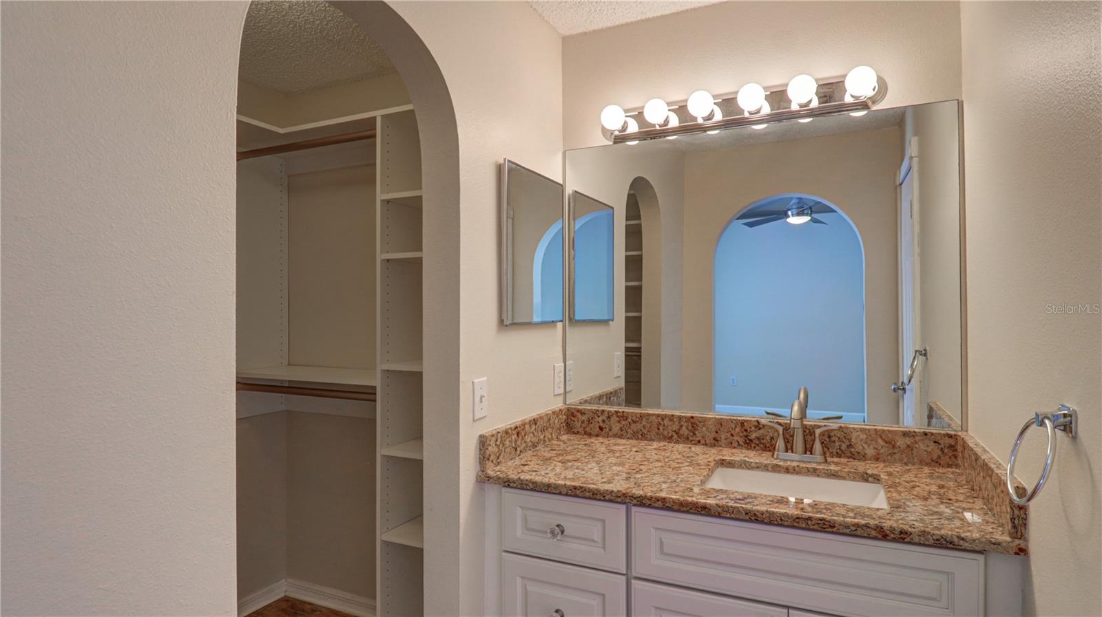 PINE RDG - Residential