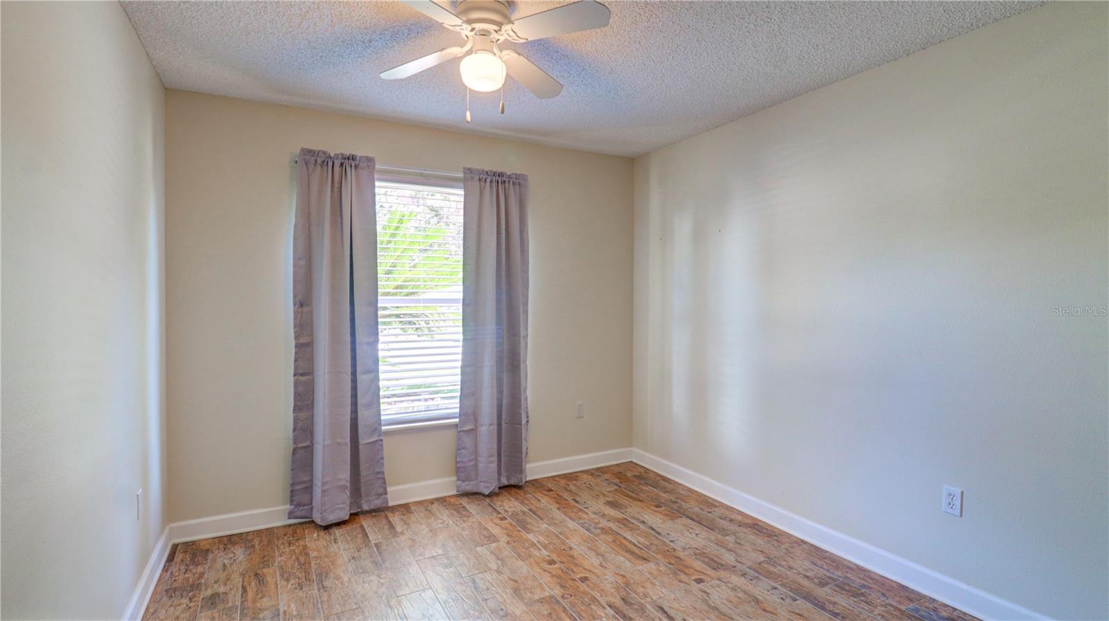 PINE RDG - Residential