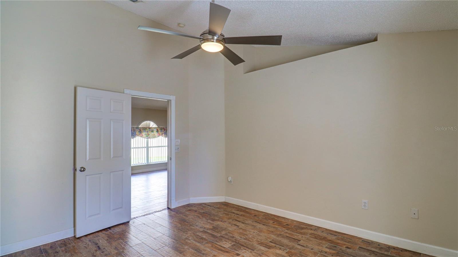 PINE RDG - Residential