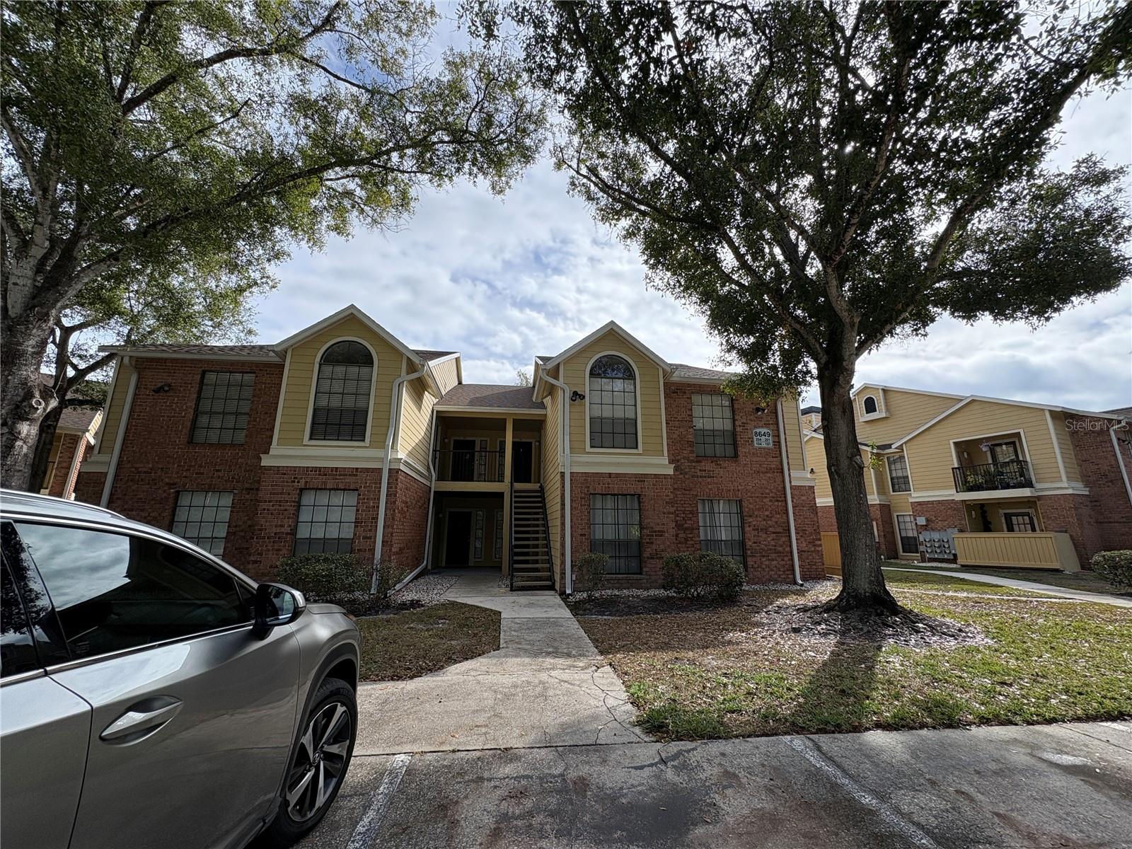 THE GRAND RESERVE CONDO - Residential