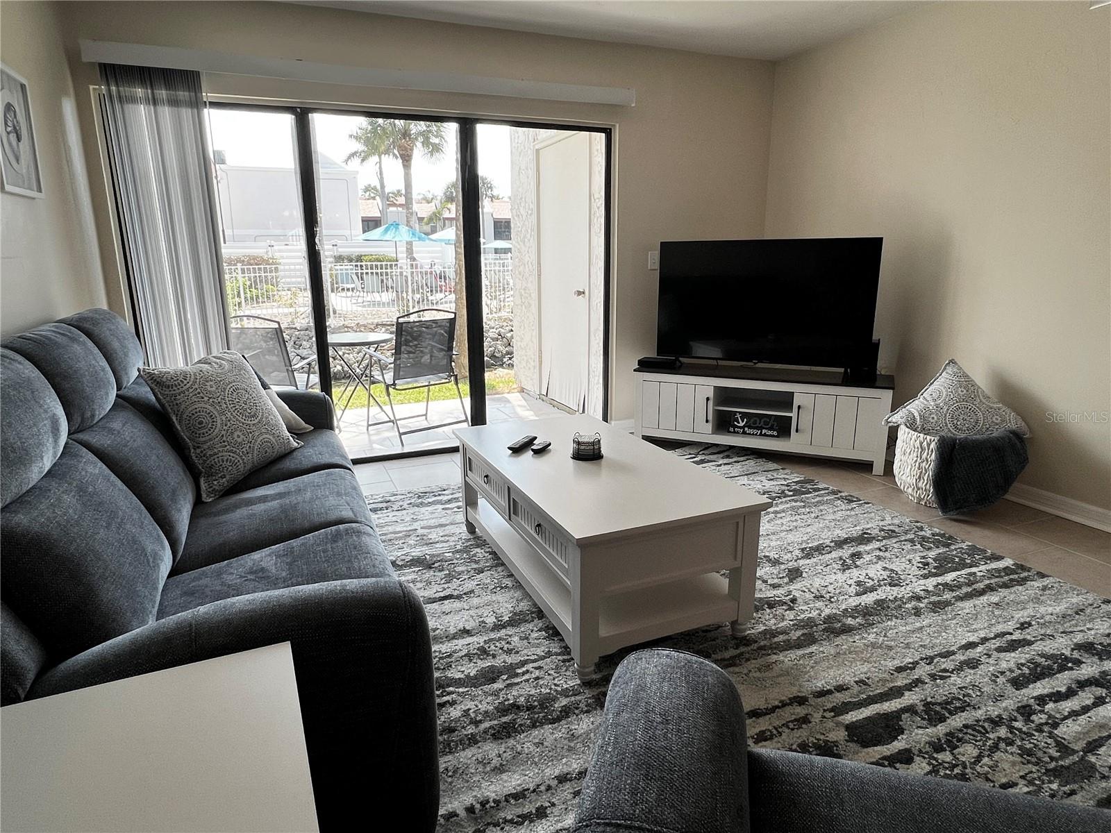 RUNAWAY BAY - Residential